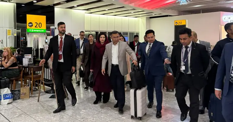 হিথ্রো বিমানবন্দরে সপরিবারে তারেক রহমান